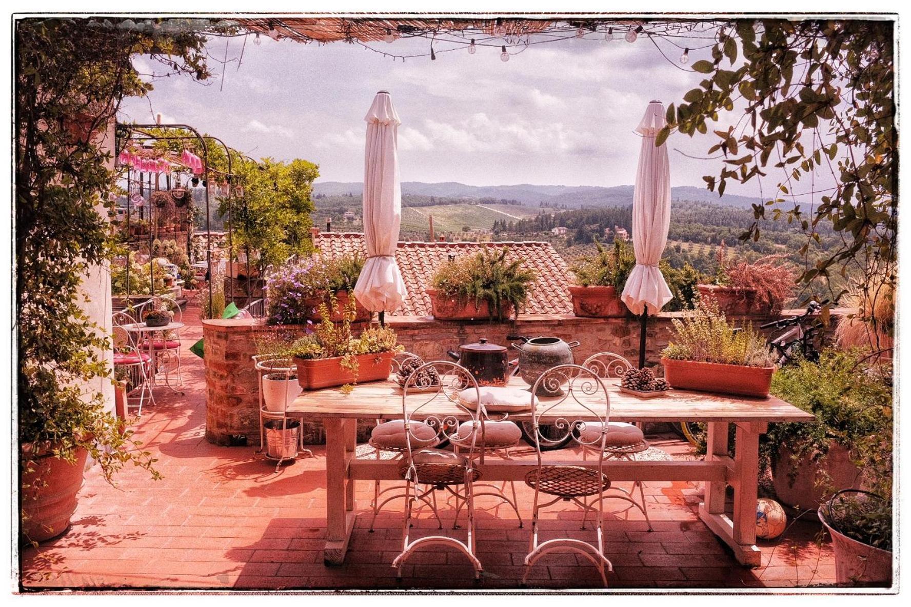 Le Terrazze Del Chianti B&B Residenza D'Epoca E Di Charme San Donato in Poggio Exterior photo