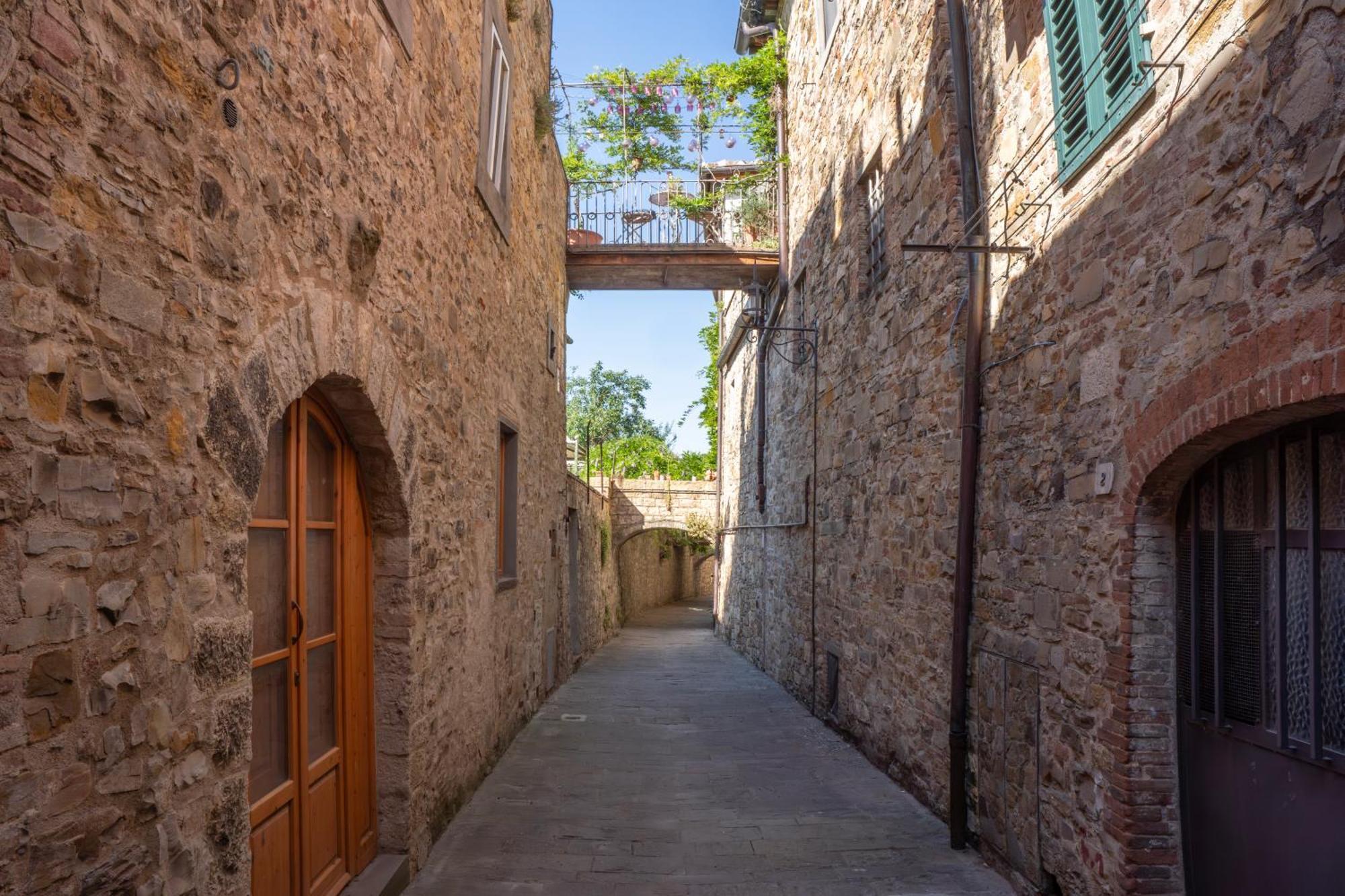 Le Terrazze Del Chianti B&B Residenza D'Epoca E Di Charme San Donato in Poggio Exterior photo